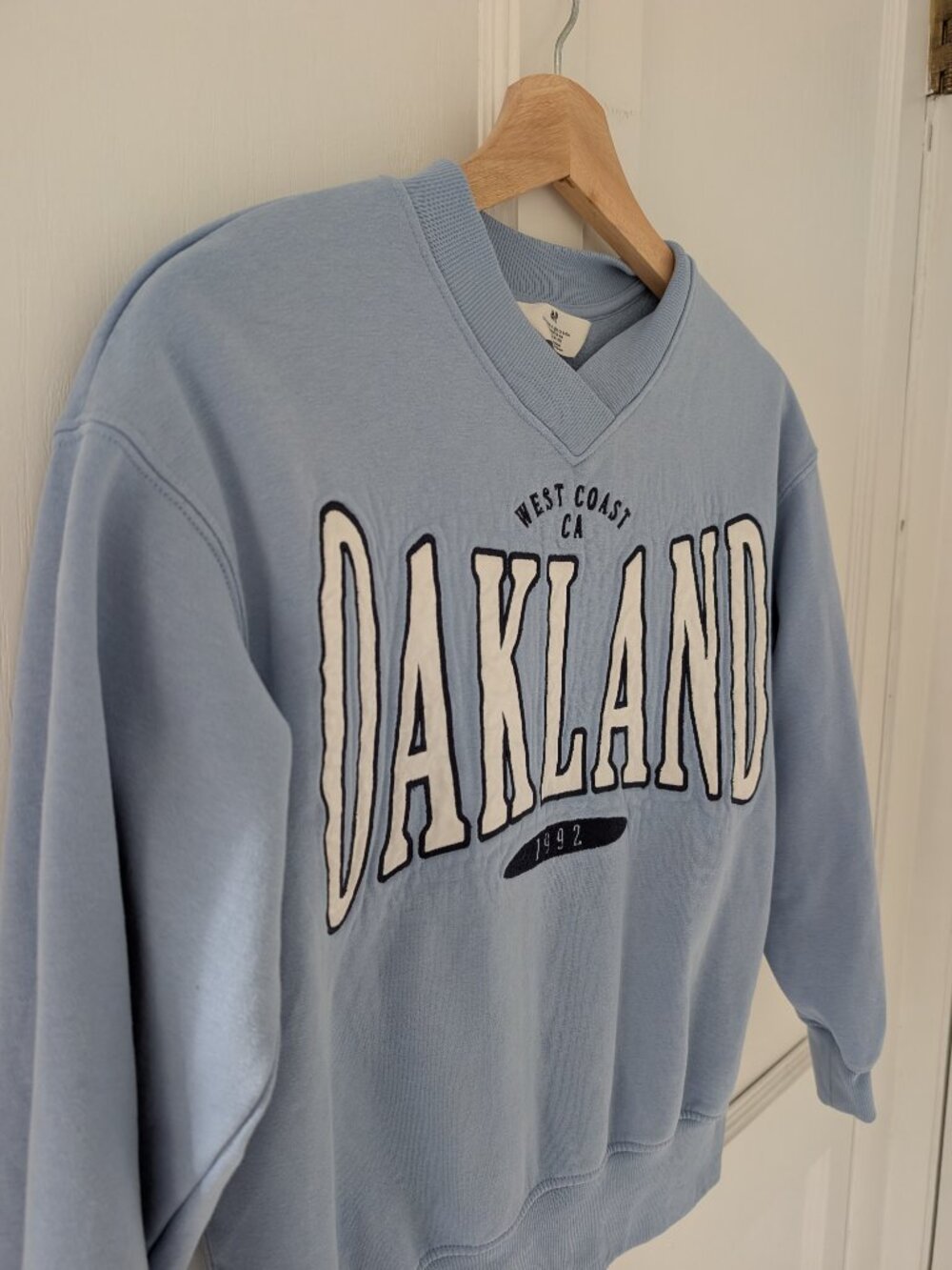H&M Kids Oakland Sweatshirt sz 8/10